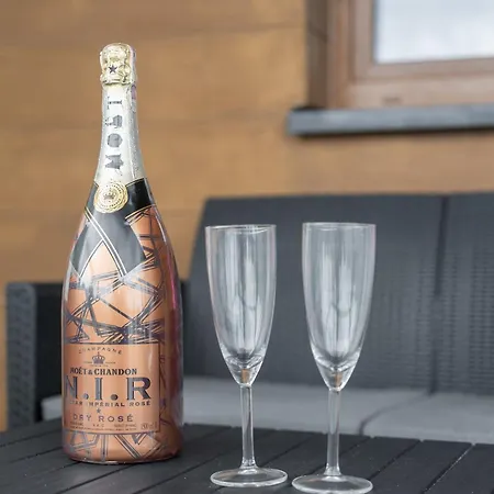 Your Holidays Bel Mare Aqua شقة *